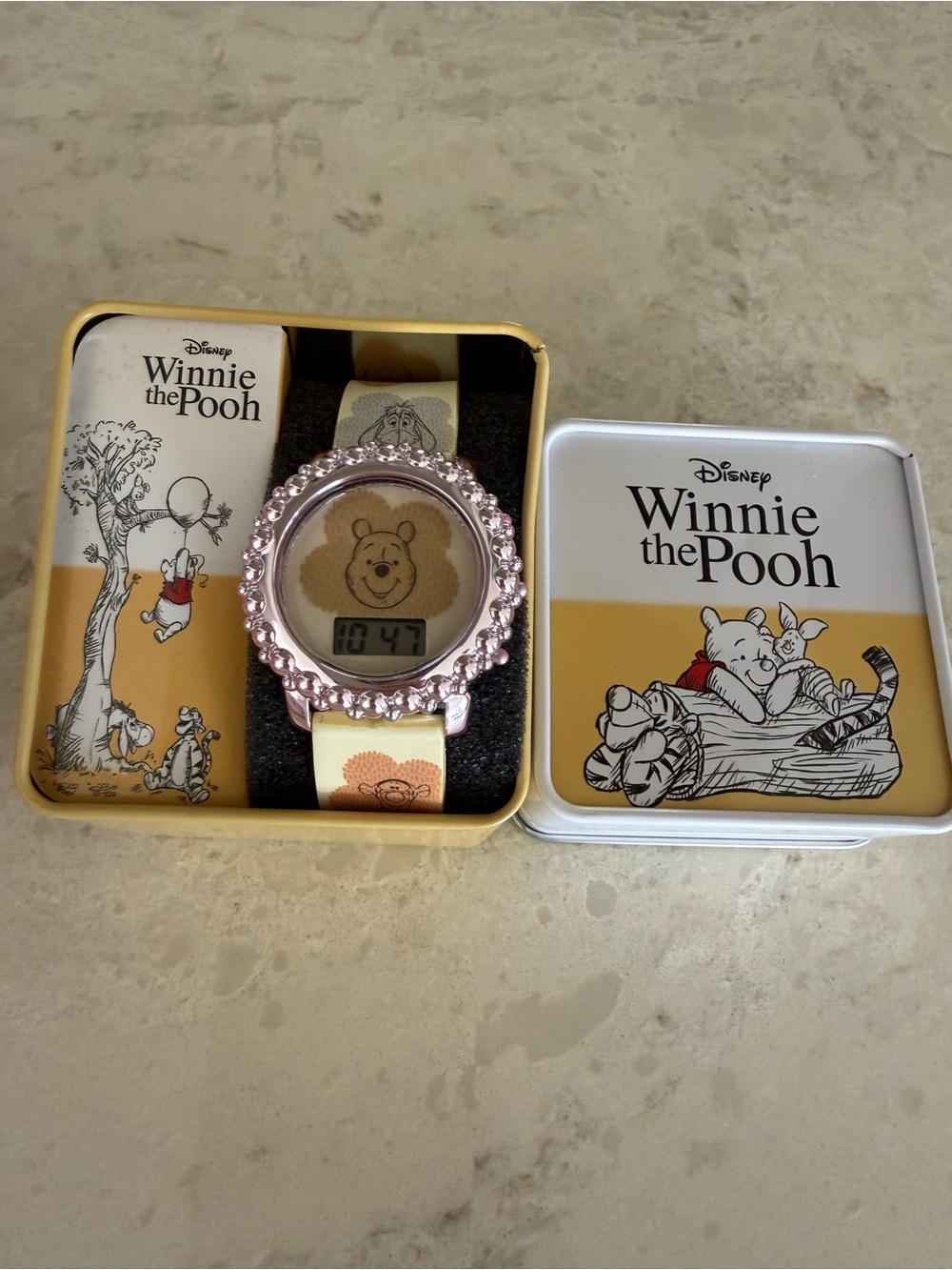 Disney Winnie The Pooh Accutime Digital Watch WP2429TN Pink Rhinestone Tin Box